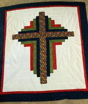 Log Cabin Cross in Blue